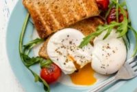 Easy Microwave Poached Eggs