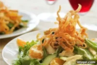 Crunchy & Flavorful Chinese Chicken Salad