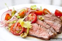 Seared Flank Steak with Zesty Bloody Mary Tomato Salad