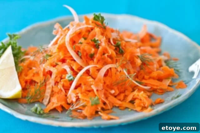 Classic French Carrot Fennel Salad 1 featured 20939
