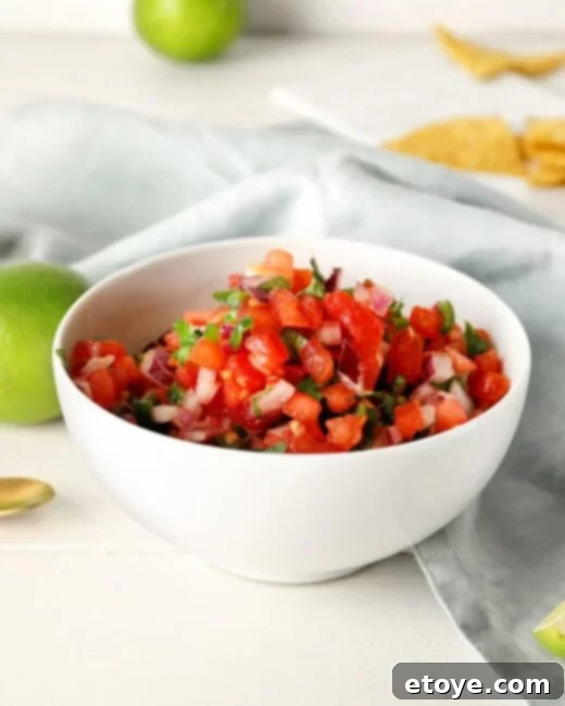 Fresh Pico de Gallo 1 featured 240049