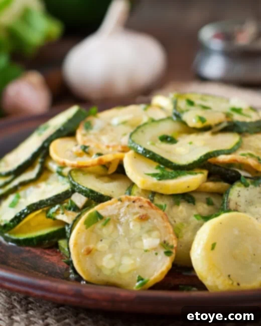 Simple Sauteed Zucchini 1 featured 240153
