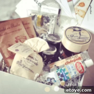 Try the World Paris Goodie Box Giveaway 1 featured 28572