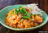 Quick and Easy Pad Thai