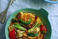 Vibrant Thai Sweet and Sour Tofu