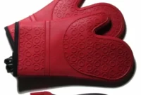 Our Favorite Silicone Oven Mitts