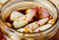 Momofuku’s Pickled Ramp Bulbs