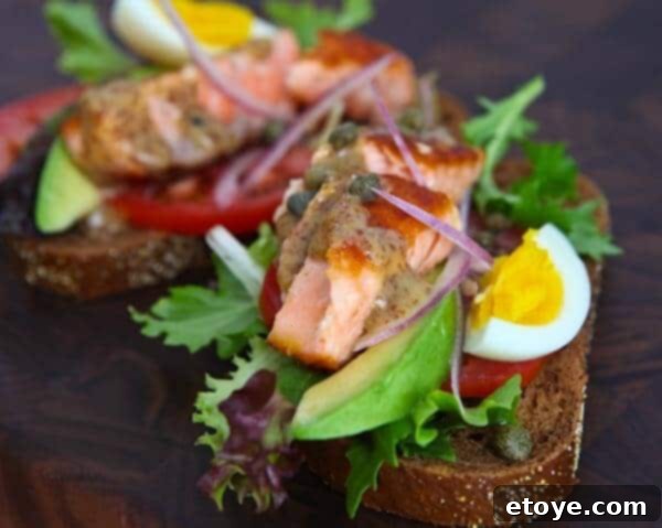 Sweet Mustard Salmon Open Sandwich 1 featured 9069