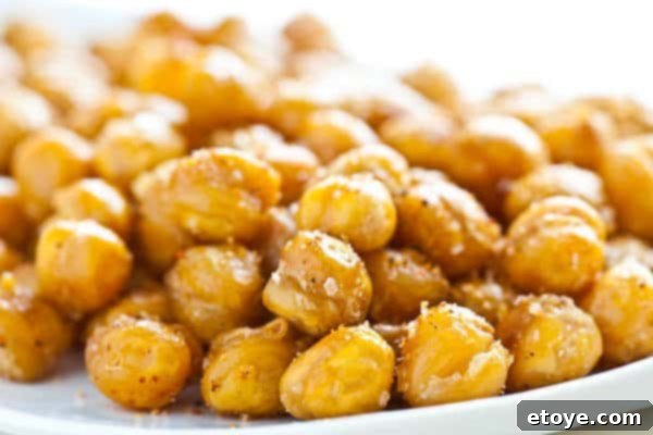 Super Crispy Roasted Chickpeas Recipe Super Crispy Roasted Chickpeas Recipe - Easy & Flavorful