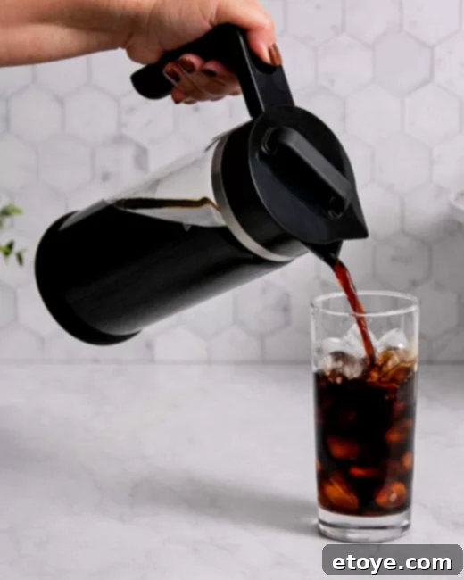 Vinci Cold Brew Maker Tested: Our Honest Review and Your Chance to Win! 4 Vinci Express Cold Brew Coffee Maker in use