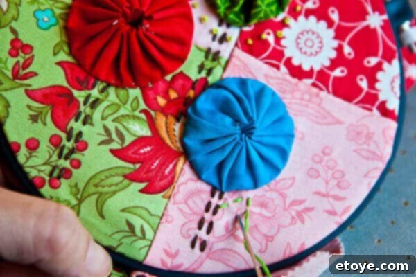 Whip Up Your Own Kitchen Hand Towels 32 Embroidering Stems and Leaves