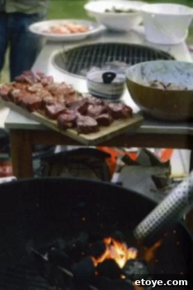 Close-up of Looftlighter igniting charcoal