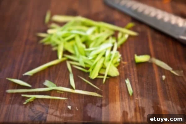 Chicken Sausage & Apple Slaw 6 Julienned celery ready for a fresh, crisp apple slaw