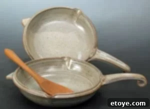 Hand-thrown Flameware Skillet from Clay Coyote Pottery