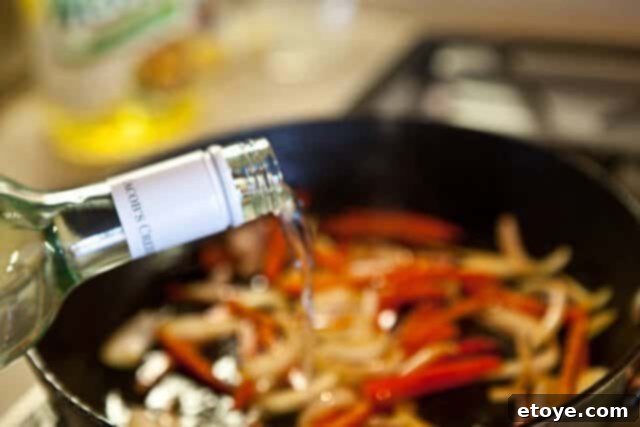 Wine for the Creamy Scallops and Pepper Recipe Wine for the Creamy Scallops and Pepper Recipe