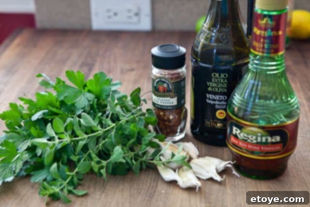 Zesty Chimichurri Skirt Steak 4 Ingredients for chimichurri: fresh herbs, garlic, red pepper, olive oil, vinegar