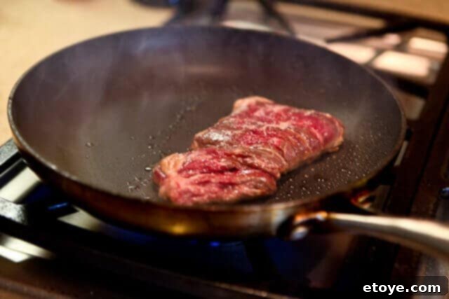 Steak with just salt and pepper Skirt Steak Tacos Recipe - Flavorful Basis Steak with just salt and pepper Skirt Steak Tacos Recipe - Simple Seasoning