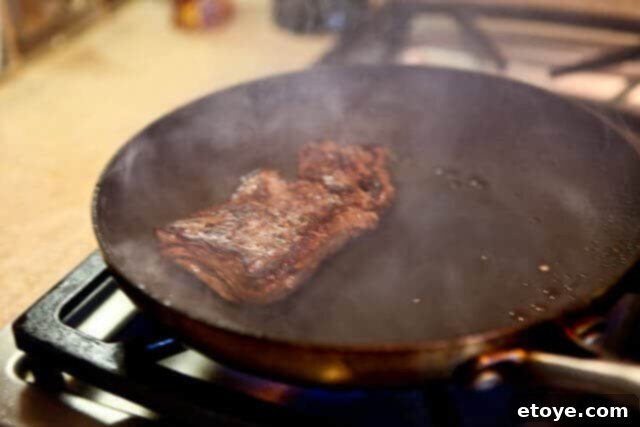 Seared Steak Skirt Steak Tacos Recipe - Juicy Inside Seared Steak Skirt Steak Tacos Recipe - Perfect Crust