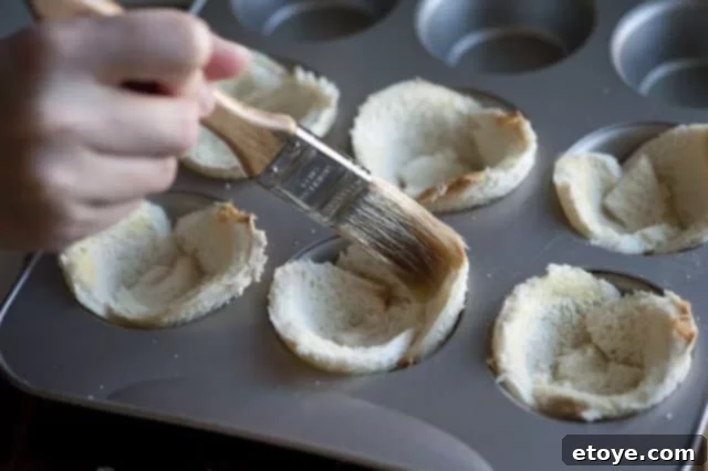 bacon egg and toast cups_5