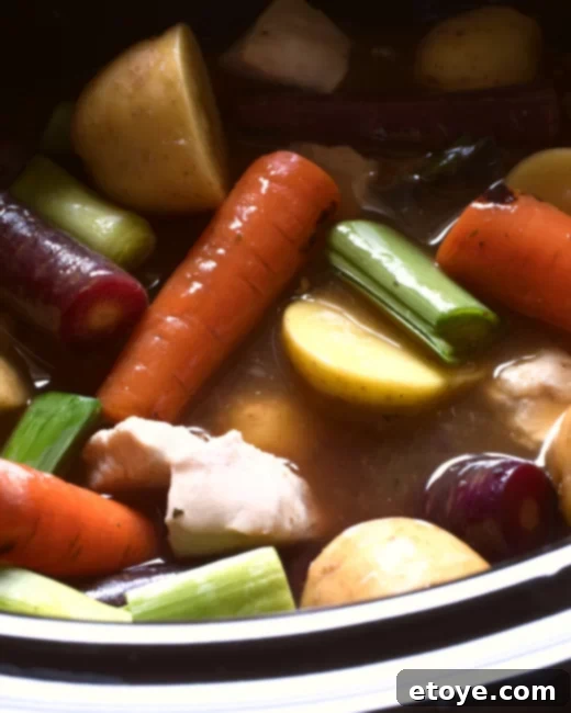 Effortless Cooking Crock Pot Giveaway 4 Crock-Pot 8-Quart Programmable Slow Cooker giveaway announcement graphic