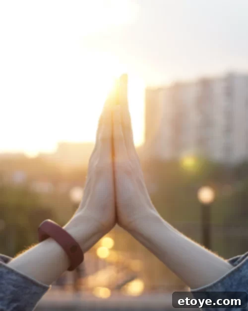 Day 15 Instant Cash for a Healthy Happy Life 9 Practicing gratitude improves outlook and happiness.