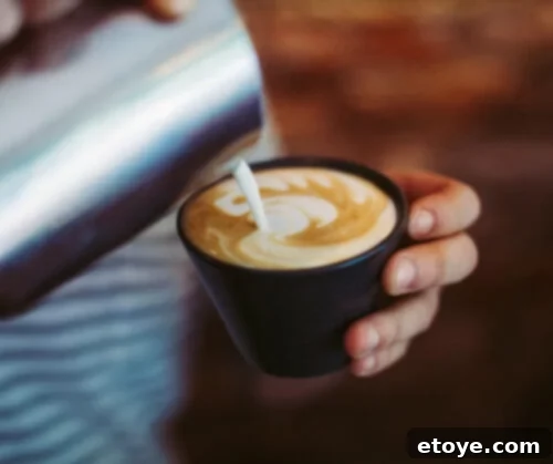 Sip Smart This Fall: Guilt-Free Pumpkin Spice Latte Hacks 4 Here's how to make your own pumpkin spice latte at home.