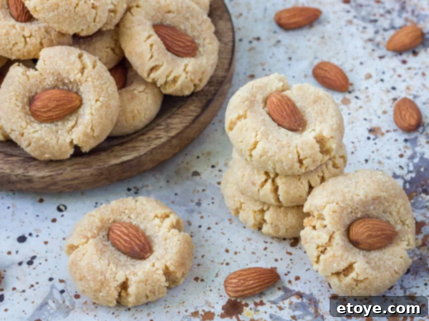 Traditional Chinese New Year Almond Cookies