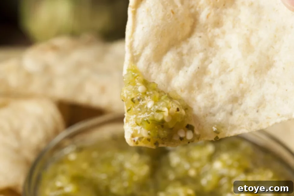 Various sizes of airtight containers suitable for storing salsa verde