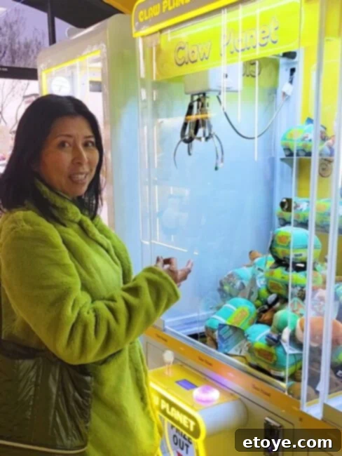 Jaden and the Scooby claw Machine