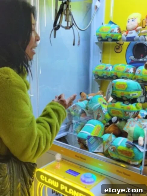 Jaden and the Scooby claw Machine