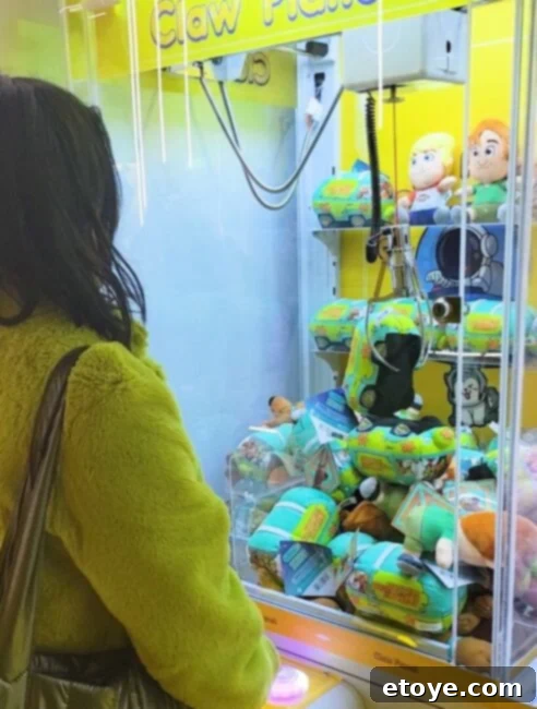 Jaden and the Scooby claw Machine