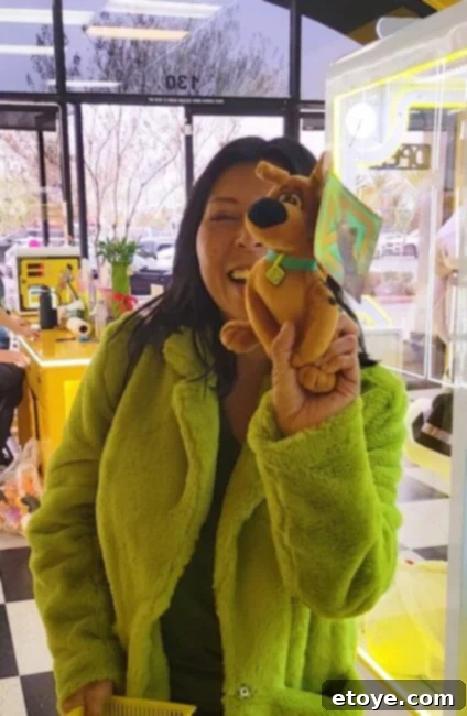 Jaden and the Scooby claw Machine