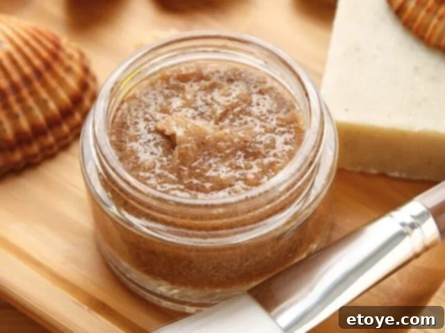 5 Effortless Homemade Beauty Secrets 4 Brown Sugar & Coconut Oil Body Scrub