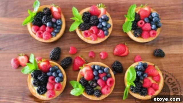 Finished lemon cookie tarts