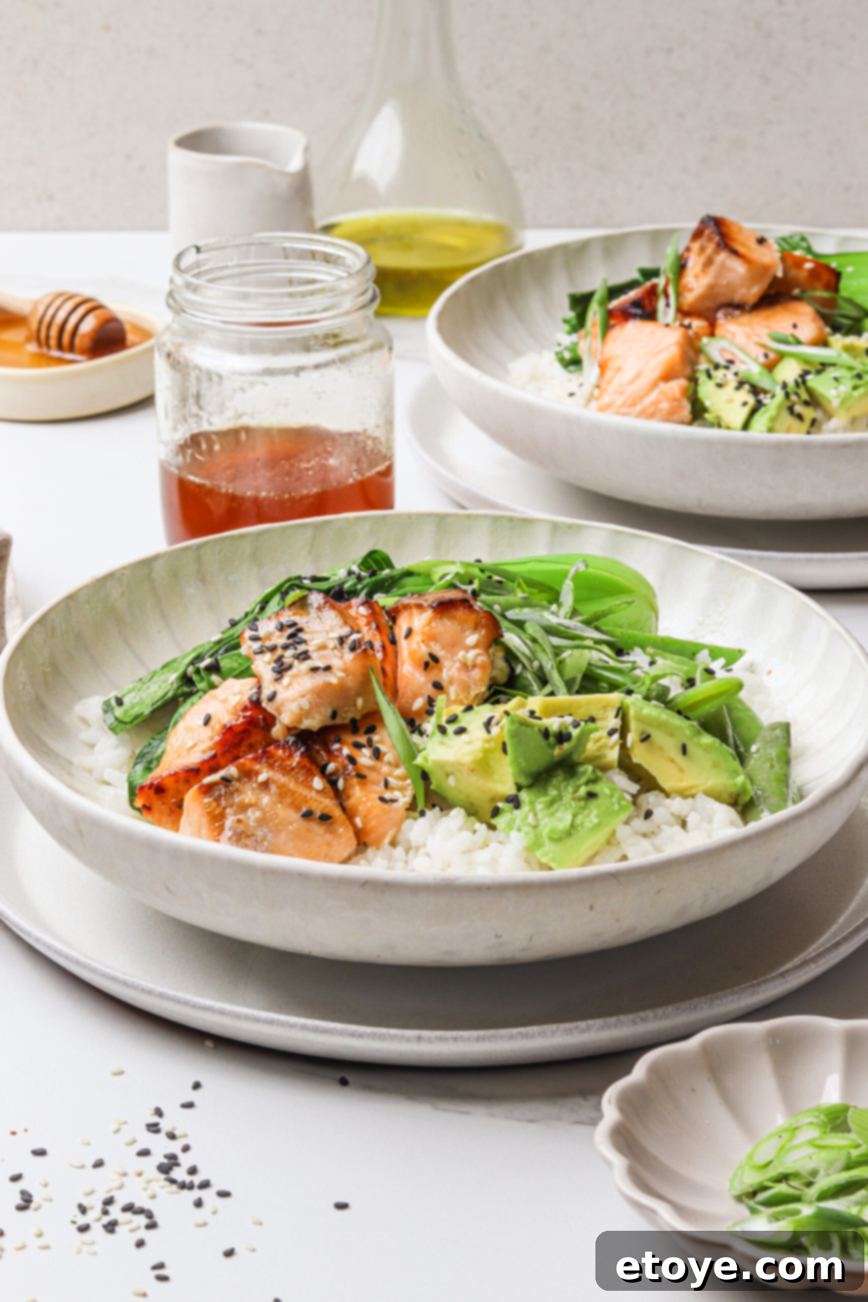 Spicy Honey Glazed Crispy Salmon Bowl 4 Ingredients for Hot Honey Salmon Bowl