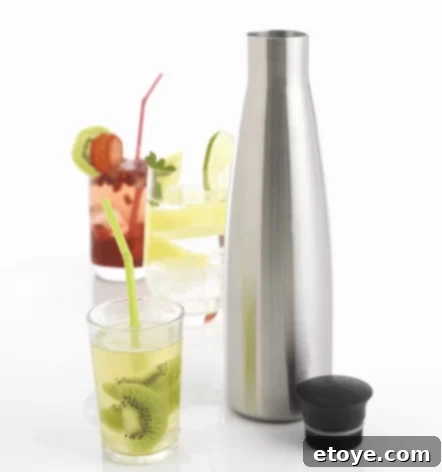 Mastrad Purefizz Home Soda Maker in action