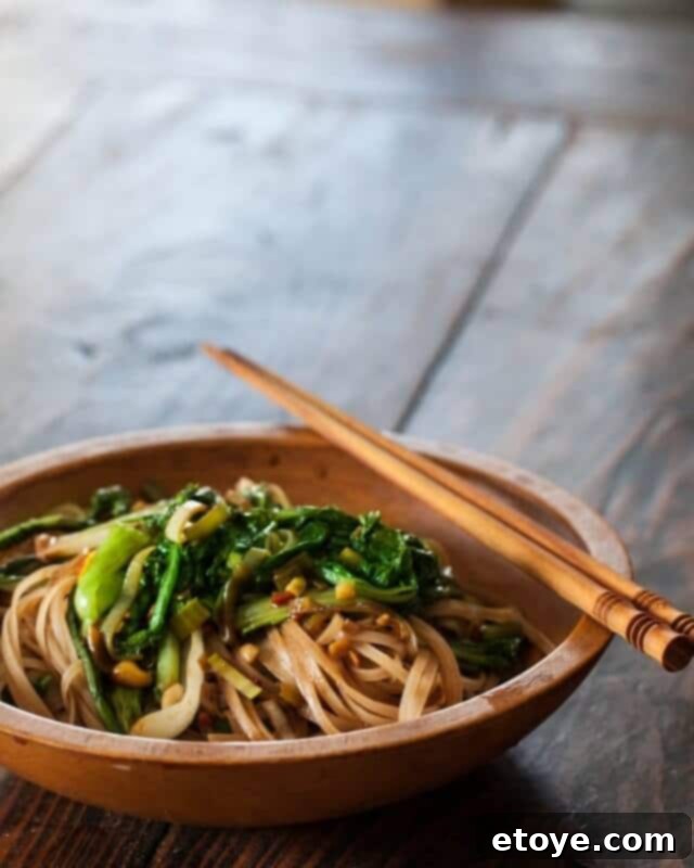 Satay Noodles and Greens Recipe Satay Noodles and Greens in bowl