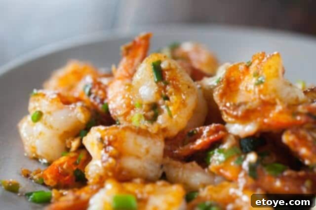 Delicious Garlic Ginger Shrimp Stir Fry Recipe in a bowl