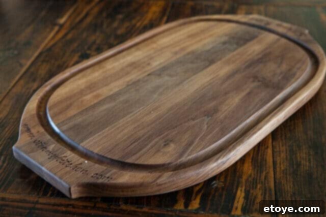 Black Canyon Custom Cutting Board Giveaway 2 Black Canyon personalized cutting board with deep trough