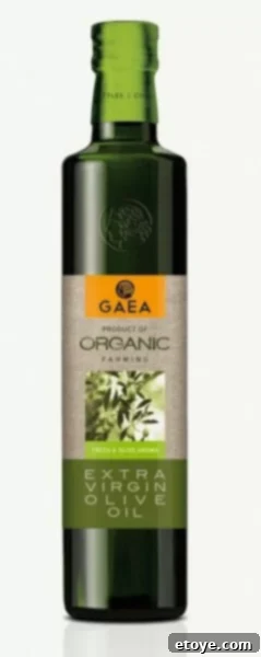 gaea-organic-greek-olive-oil-bottle-and-olives