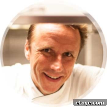 Celebrity Chef Marc Murphy enthusiastically endorses the Chopped Champion Cleaver