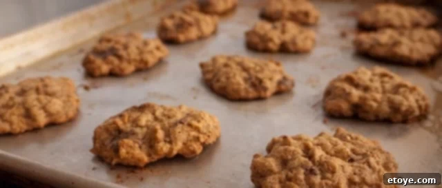 Jacob Bromwell Made in USA Cookie Sheet and Rolling Pin Duo 5 Jacob Bromwell Heritage Cookie Sheet - Heavy Gauge Aluminum, Lifetime Guarantee