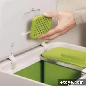 joseph-joseph-trash-totem-review-2