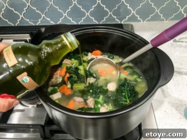 pampered-chef-rockcrok-dutch-oven-xl-review-0678