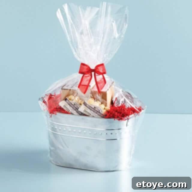 LobsterGram Review and a $250 Giveaway 4 LobsterGram Gift Basket Contents