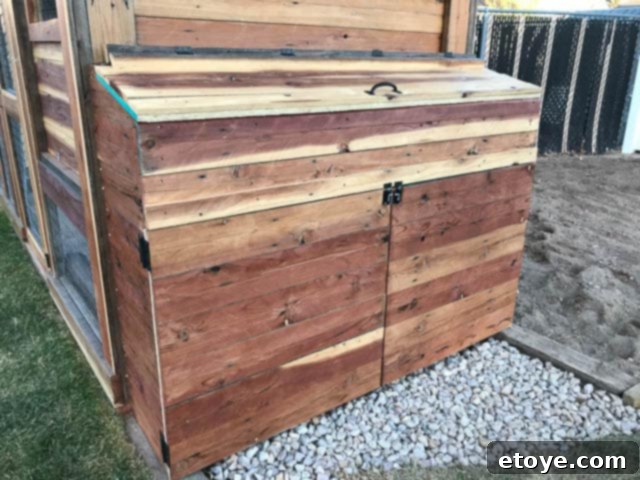 Inspiring Chicken Coops from Our Readers 25 Spacious and strategically located storage cabinet under nesting boxes in Eric's chicken coop, ideal for feed, trash, and shavings