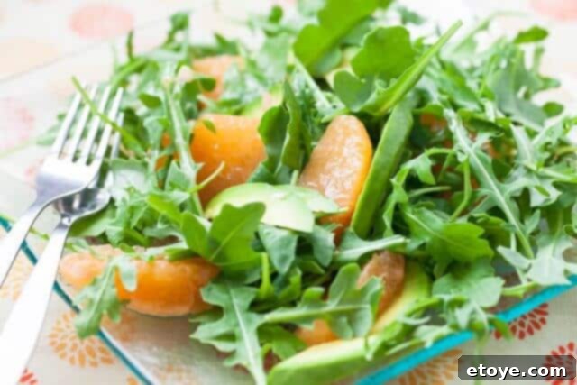 Grapefruit, Avocado and Baby Arugula Salad 11 Close-up of grapefruit segments