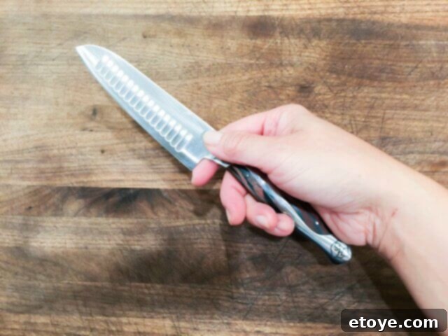 Hammer Stahl 4.5-inch Santoku Knife