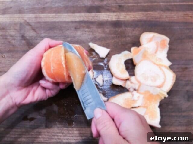 Hammer Stahl Santoku knife supreming grapefruit