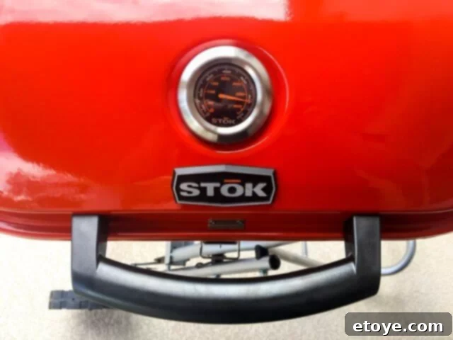 Intense flame from the STOK Gridiron Grill's powerful burner